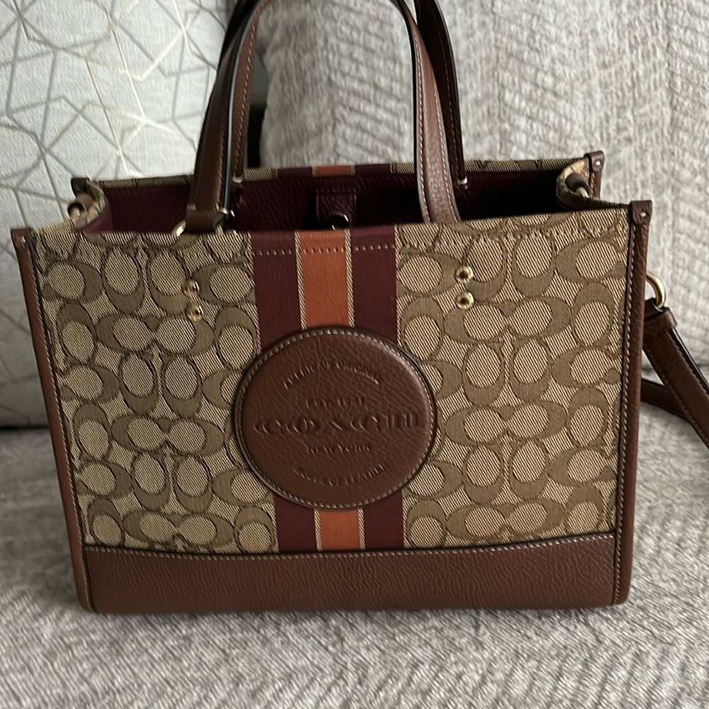 Coach purse Dempsey Carryall